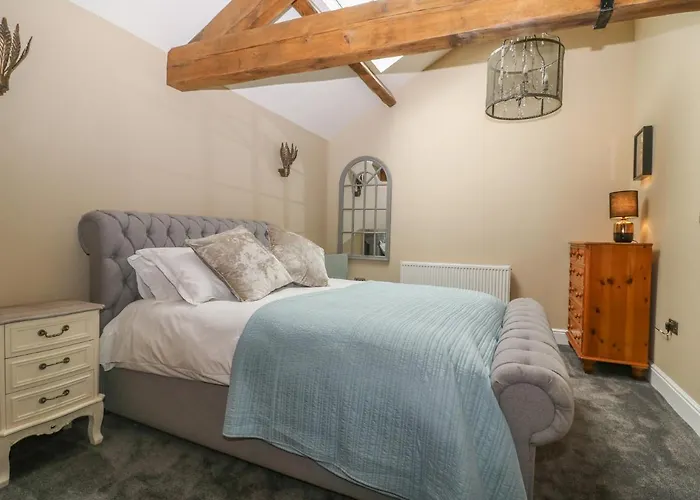 Snave Barn * Skipton